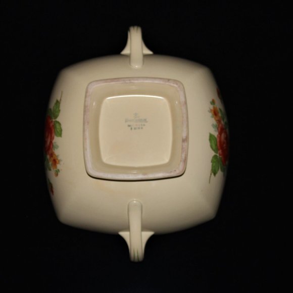 Vintage Madame Gautier Vegetable Bowl From Homer Laughlin | Footed and Lidded - Picture 5 of 8